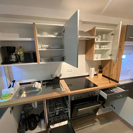 Work And Sleep 5 Bis 6 Pers Voll Ausgestattet Und Frisch Renoviert D5 *