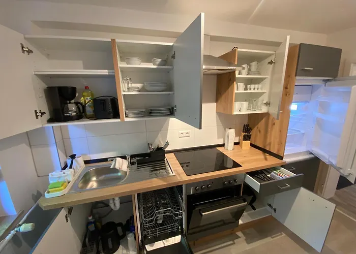 Work And Sleep 5 Bis 6 Pers Voll Ausgestattet Und Frisch Renoviert D5 *